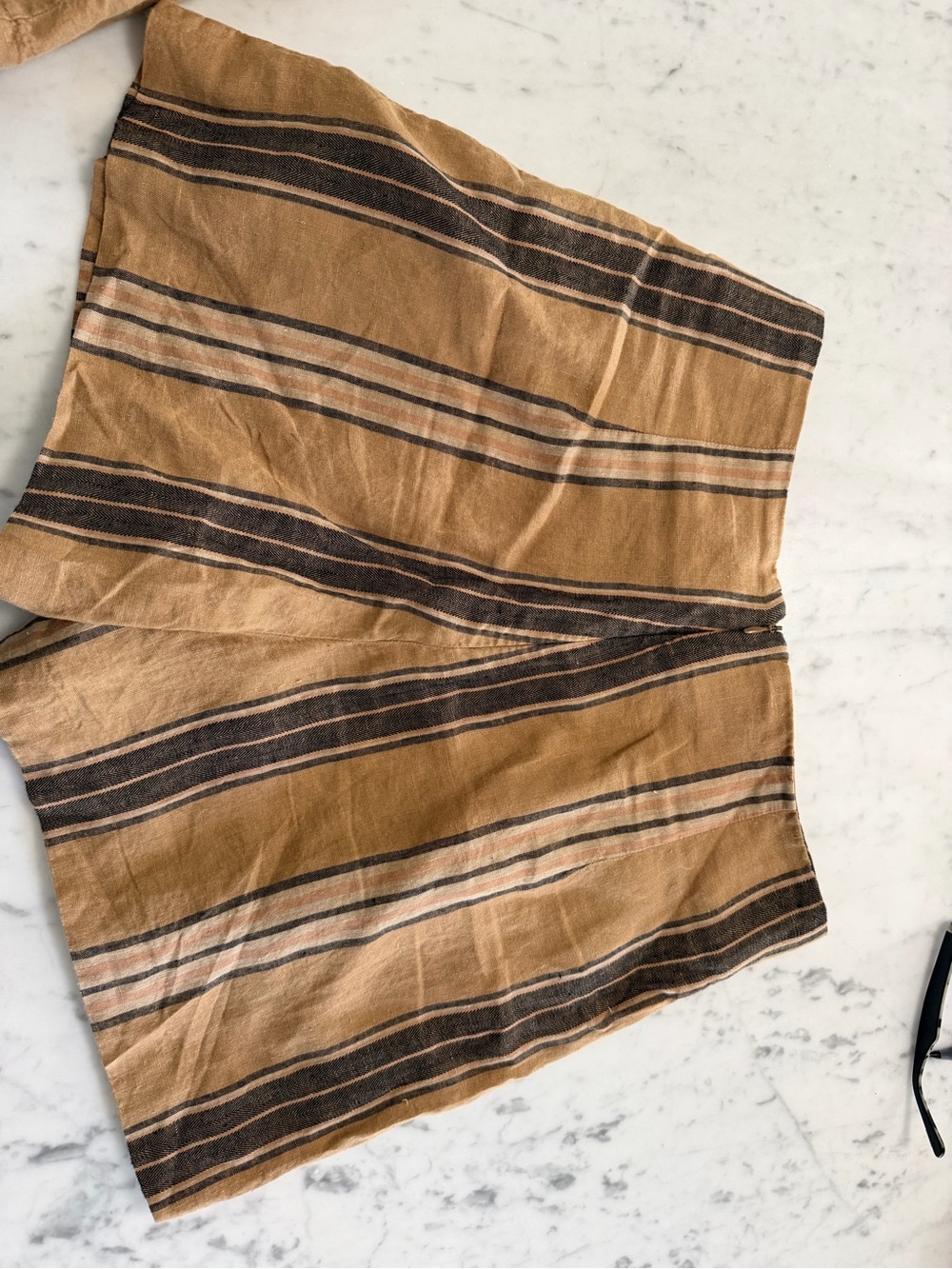 Banana Republic Mia Linen Tank Top and shorts - Picture 8 of 8